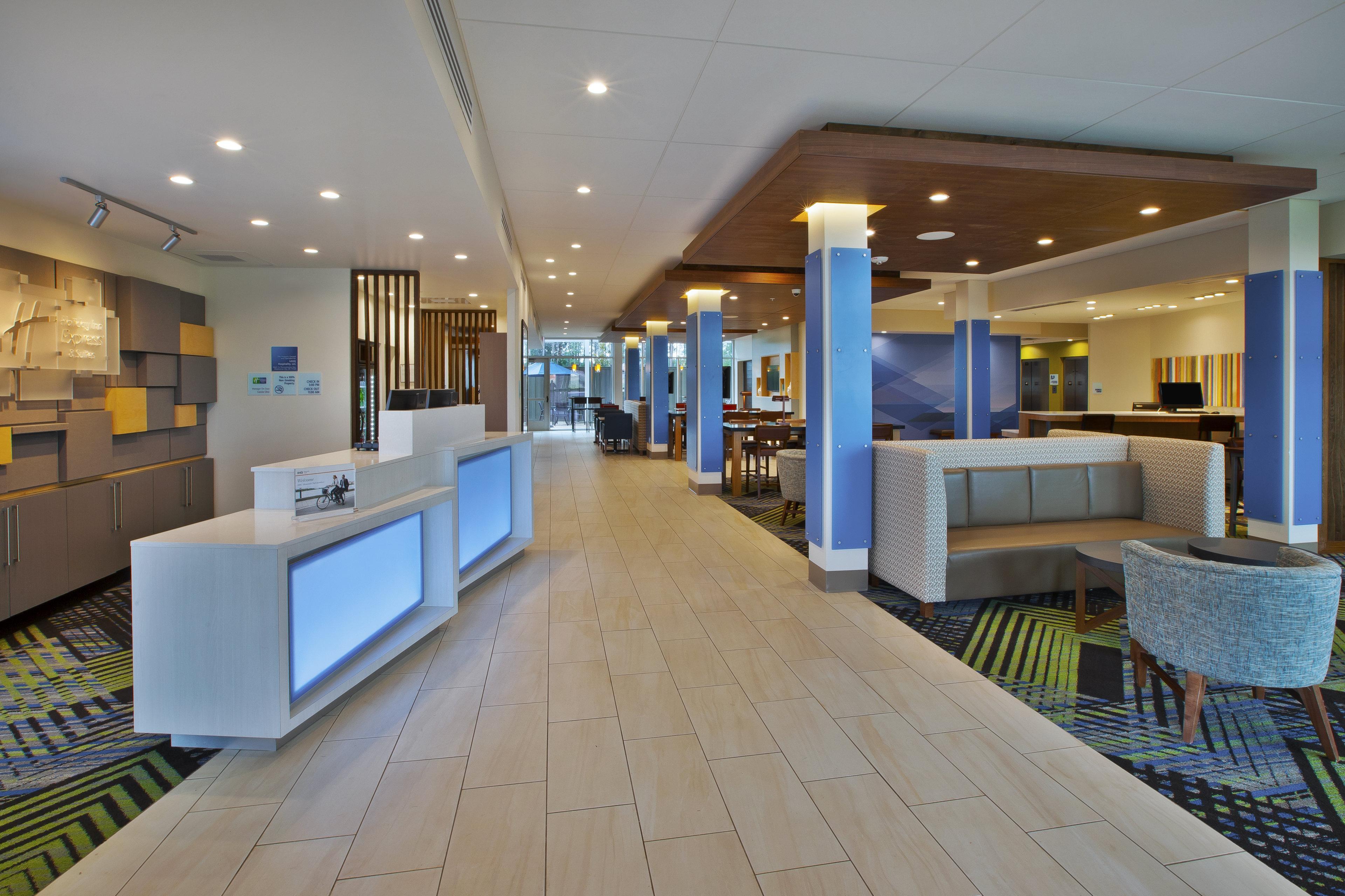 Holiday Inn Express And Suites South Hill By Ihg Ngoại thất bức ảnh
